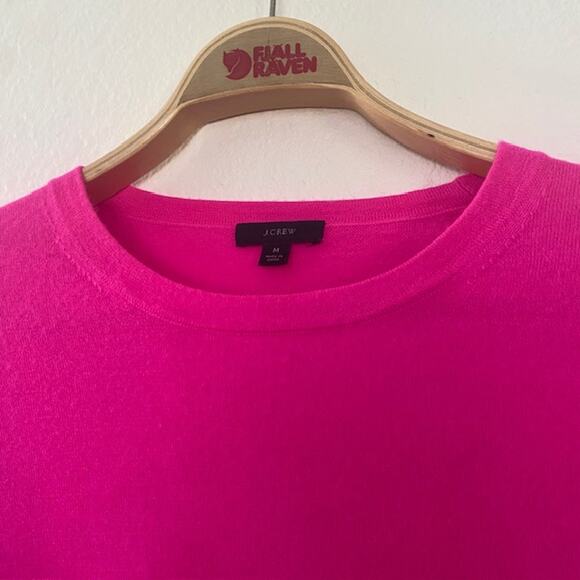 J. Crew Merino Wool Hot Pink Pullover Sweater Long Sleeve Soft Women's Medium - Picture 3 of 8